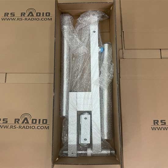 1 Bay Dipole Antenna elements close-up